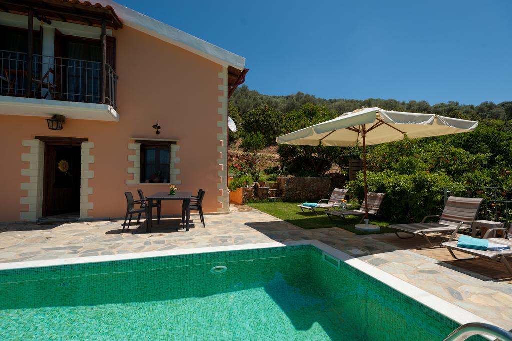 Citrea Villa Fournes Exterior foto